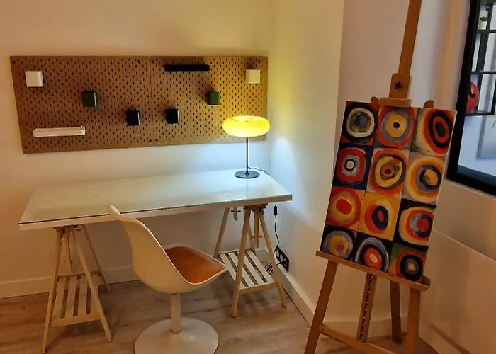 Le Creatif - Hyper Centre - Airbookingangers *